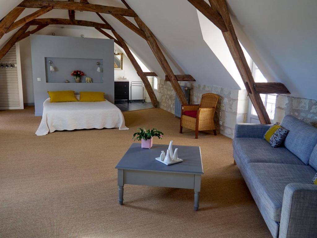 Chambres D'Hotes Rue Du Poids Бургей Экстерьер фото
